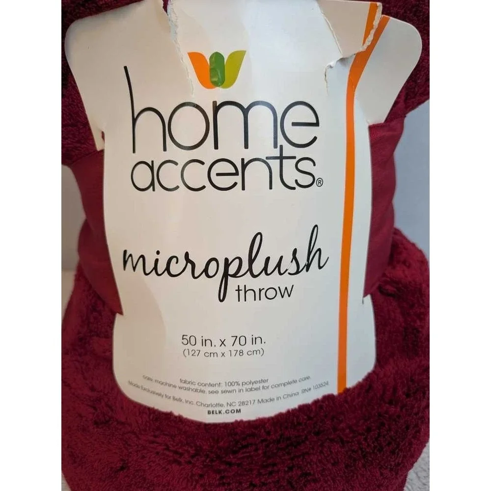 Home Accents Microplush Throw Blanket Red 50x70 Cozy‎ Soft Warm